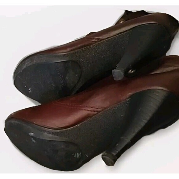 Coach Aliza Ankle Bootie Heel Almond‎ Toe Slip On Burgundy Leather Size 6.5 B - Picture 5 of 7